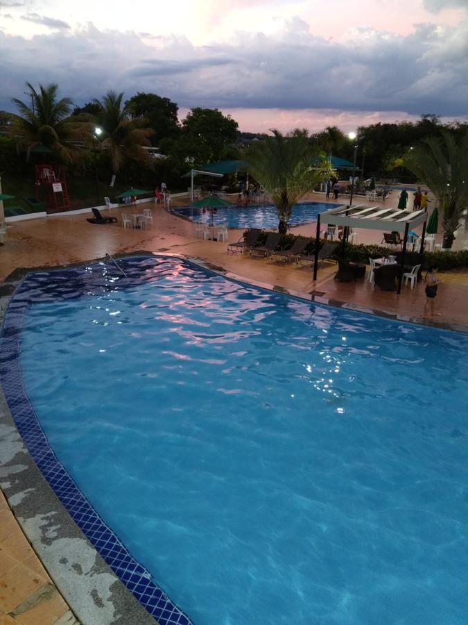 Apartamento Do Lago, Com Churrasqueira Privativa , Cozinha , Internet Banda Larga, Rampa Barco E Jet, Pesqueiro - B101 카우다스노바스 외부 사진